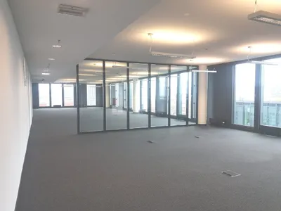 Gewerbeimmobilie mieten in Wien – 1 330 m², € 28.856 – Bild 1 von 12
