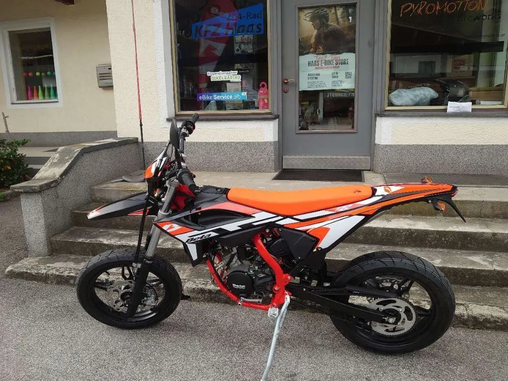 Beta RR 50 Sport Supermoto Low (tiefergelegt) lagernd Moped / Mofa ...