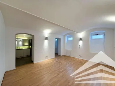2-Zimmer-Gewerbeimmobilie kaufen in Linz – 102 m², € 339.000 – Bild 8 von 17