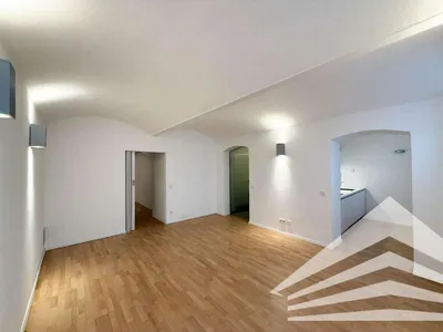 2-Zimmer-Gewerbeimmobilie kaufen in Linz – 102 m², € 339.000 – Bild 9 von 17