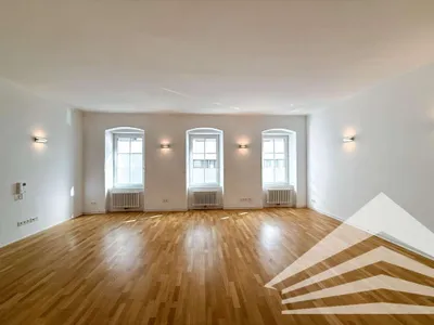2-Zimmer-Gewerbeimmobilie kaufen in Linz – 102 m², € 339.000 – Bild 2 von 17