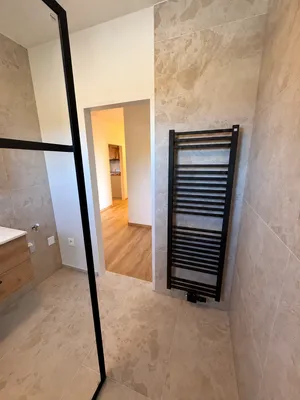 3-Zimmer-Wohnung mieten in Bruck-Mürzzuschlag – 90 m², € 1.031 – Bild 2 von 21