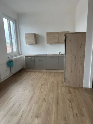 2-Zimmer-Wohnung mieten in Gmünd – 50 m², € 440 – Bild 2 von 7