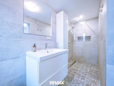 9-Zimmer-Gewerbeimmobilie kaufen in Innsbruck-Land – 474 m², € 1.430.000 – Bild 31 von 39