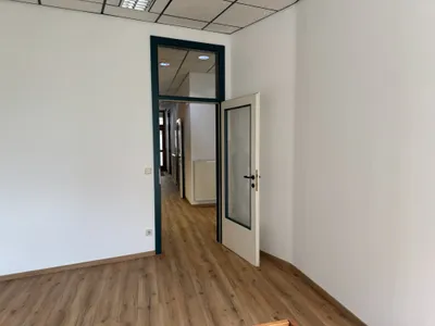 4-Zimmer-Gewerbeimmobilie mieten in Graz – 123 m², € 1.367 – Bild 7 von 10