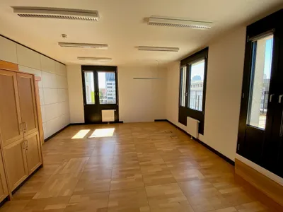 Gewerbeimmobilie mieten in Wien – 293 m², € 5.831 – Bild 1 von 11