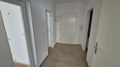 2-Zimmer-Wohnung mieten in Innsbruck – 58 m², € 1.203 – Bild 4 von 5