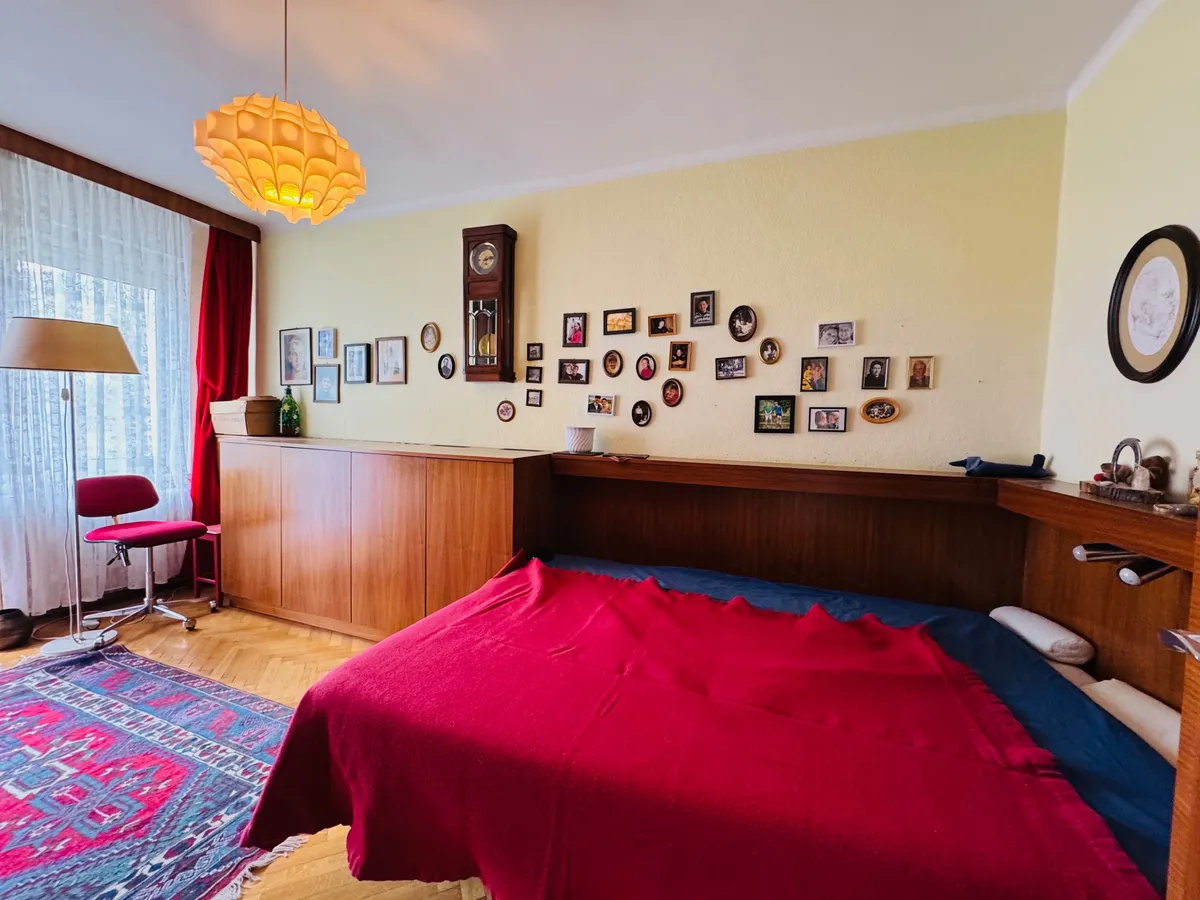 ## PREISHAMMER !! gepflegte 3 Zimmerwohnung mit extra Küche, Balkon und 2.500m² Gartenbenützung !!## - Ansicht 3