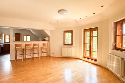 6-Zimmer-Wohnung kaufen in Sankt Pölten Land – 140 m², € 370.000 – Bild 3 von 13
