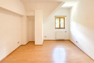 6-Zimmer-Wohnung kaufen in Sankt Pölten Land – 140 m², € 370.000 – Bild 6 von 13