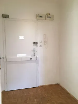 Donaukanal: noch provisionsfrei, bald über Makler: inklusive Strom/ Gas – Bild 2