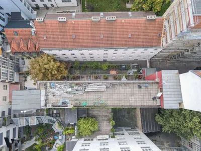 20-Zimmer-Gewerbeimmobilie mieten in Wien – 695 m², € 17 – Bild 40 von 46