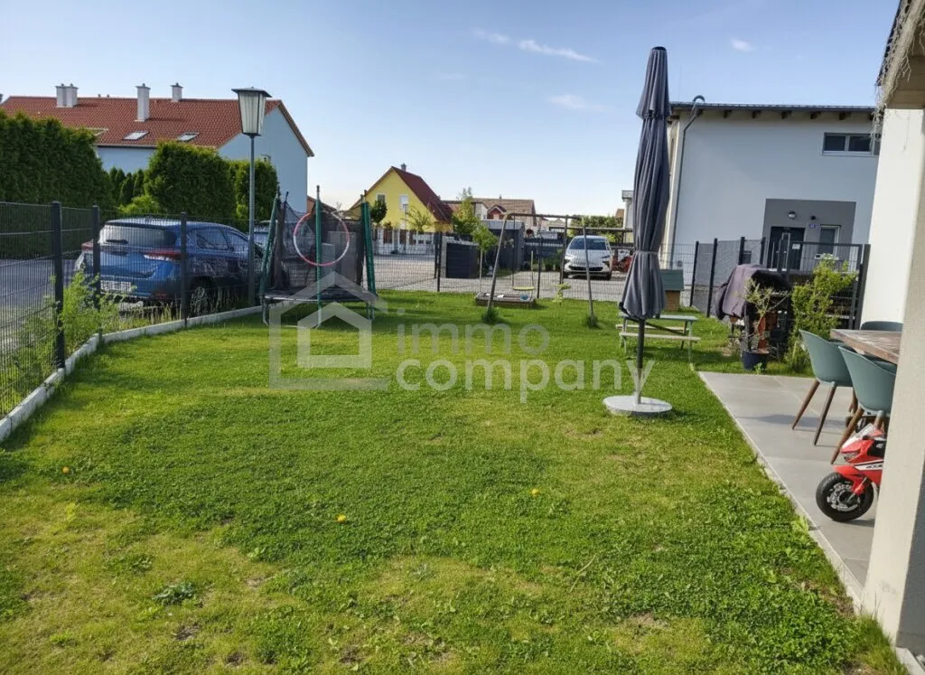 Neuwertige Doppelhaushälfte in Wöllersdorf, Feuerwerksanstalt! - Ansicht 3