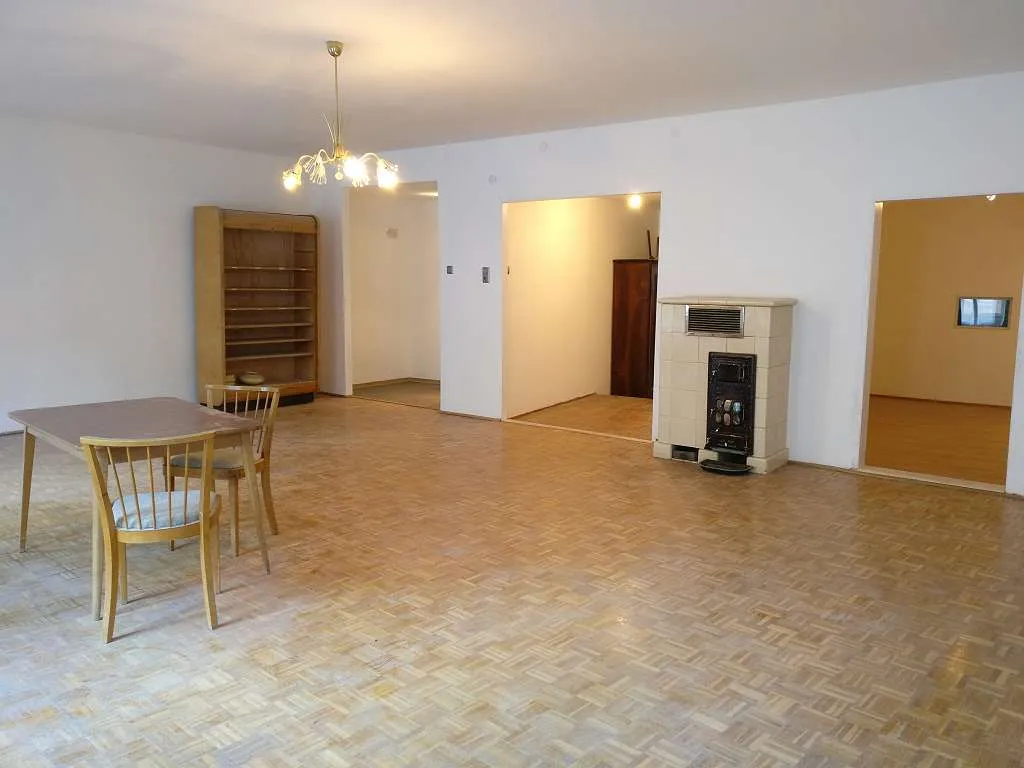Haus in der Innenstadt mit Garten und Parkplatz 350 m² für Wohnen und Büro etc. - Ansicht 3