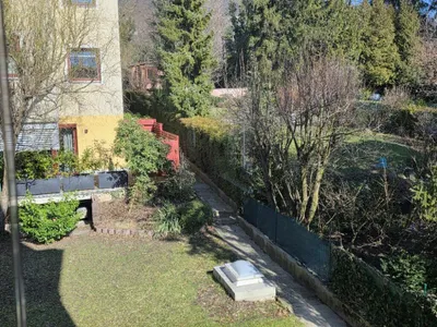 Großzügige Maisonettewohnung in Ruhelage – Bild 2