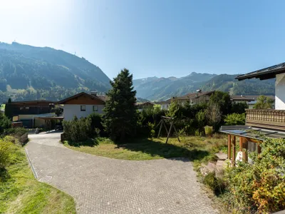 9-Zimmer-Haus kaufen in Zell am See – 193 m² – Bild 4 von 17