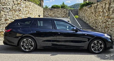 BMW 5er-Reihe 520d Touring MHEV Aut.*M-Paket*Memory*Harman Ka...