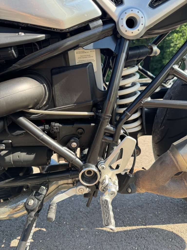 BMW R NineT 1.Besitz, ABS, Serviceheft, Griffheizung Naked Bike - willhaben