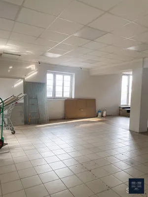 Gewerbeimmobilie mieten in Linz – 154 m², € 1.300 – Bild 2 von 6