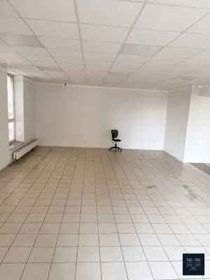 Gewerbeimmobilie mieten in Linz – 154 m², € 1.300 – Bild 5 von 6