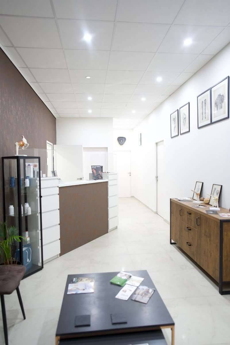 hochwertige Praxisräume/ Gewerberäume zu vermieten Beauty/ Fusspflege/ Kosmetik/ Physiotherapie/ Ordination/ Freiberufler/ Praxis/ Büro/ Tättoowierer/ Massage/ Fotograf/ Ergotherapie/ Arzt/ Nägel/ Büro/ Coaching/ Mentaltraining/ Seminare/ Massage - Ansicht 2