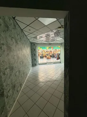 Gewerbeimmobilie mieten in Baden – 37 m², € 900 – Bild 2 von 4