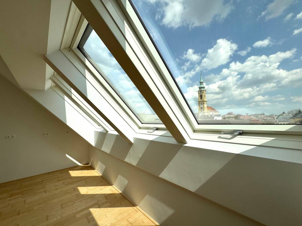 ++ NEU ++ Attraktive 2-ZIMMER mit Galerie & TERRASSE - Ansicht 3