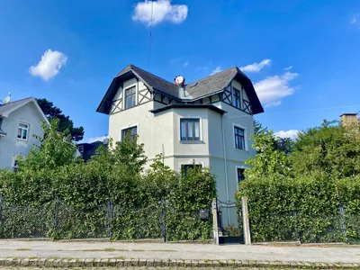 6-Zimmer-Immobilie mieten in Wien – 227 m², € 4.510 – Bild 2 von 32