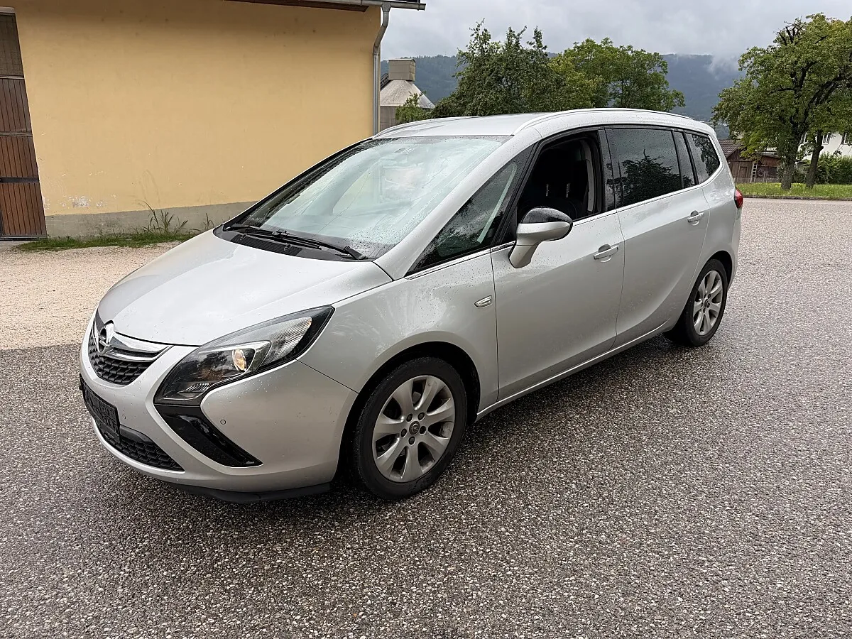 Opel Zafira Tourer