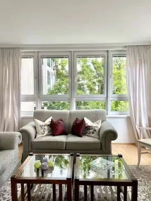 All-Inclusive Rent of Luxurious 2 bedroom Apartment - (up to 4 people) – Bild 2