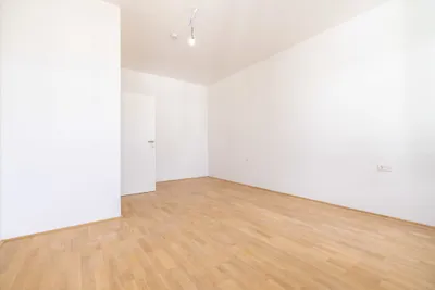 2-Zimmer-Wohnung mieten in Wiener Neustadt – 72,05 m², € 985 – Bild 3 von 15