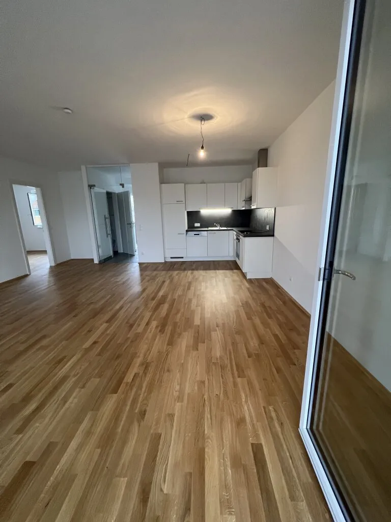Lichtdurchflutete Neubauwohnung im Gleisdorfer Zentrum mit Balkon! - Ansicht 2