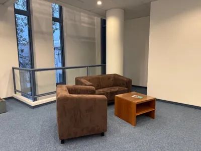 1-Zimmer-Gewerbeimmobilie mieten in Linz – 37 m², € 487 – Bild 12 von 16