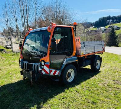Lindner Unitrac 82S Agrarfahrzeug
