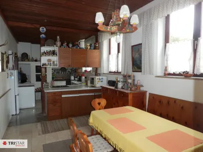 8-Zimmer-Gewerbeimmobilie kaufen in Sankt Pölten Land – 340 m², € 690.000 – Bild 5 von 28