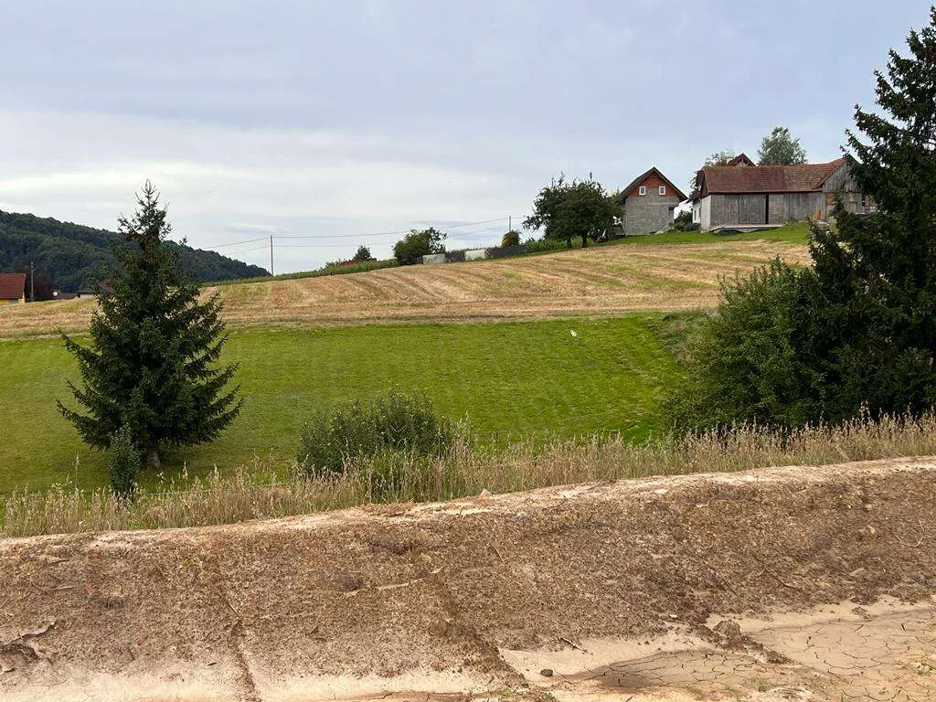 Traumhaftes Grundstück in schöner Aussichtslage in St. Stefan im Rosental. - Ansicht 3