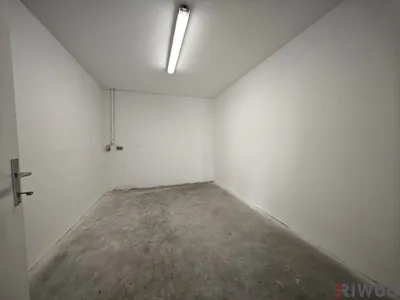 Gewerbeimmobilie mieten in Gänserndorf – 243 m², € 1.557 – Bild 5 von 8