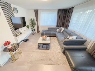9-Zimmer-Gewerbeimmobilie kaufen in Feldkirch – 218 m², € 1.090.000 – Bild 1 von 6