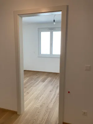 Modernes Familien-Refugium nahe Wien: Ruhiges Wohnen mit Pool, Wellness & Schulen direkt nebenan – Bild 3