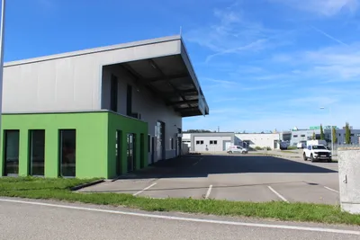Gewerbeimmobilie mieten in Vöcklabruck – 500 m², € 4.500 – Bild 2 von 39