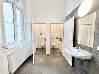2-Zimmer-Gewerbeimmobilie mieten in Wien – 177 m², € 2.873 – Bild 7 von 11