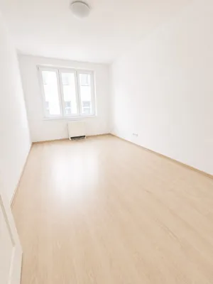 3-Zimmer-Wohnung kaufen in Wien – 101 m², € 300.000 – Bild 2 von 9