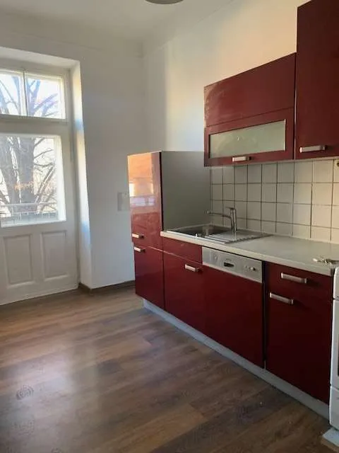 Altbauwohnung 3. Stock provisionsfrei von Privat zu vermieten - Widok 2