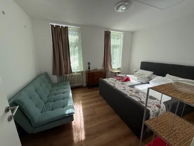 1-Zimmer-Wohnung mieten in Baden – 20 m², € 500 – Bild 1 von 5