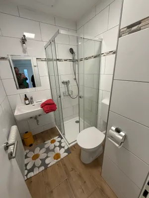 1-Zimmer-Wohnung mieten in Baden – 20 m², € 500 – Bild 3 von 5