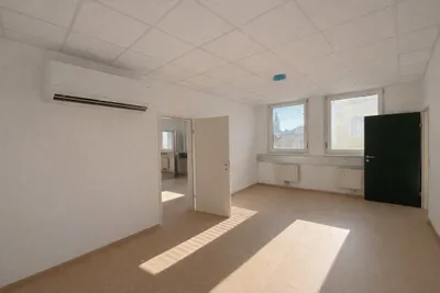 Gewerbeimmobilie mieten in Sankt Pölten – 250 m², € 3.000 – Bild 1 von 16