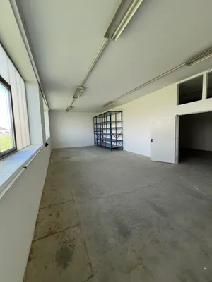 Gewerbeimmobilie mieten in Ried im Innkreis – 250 m², € 1.689 – Bild 5 von 6
