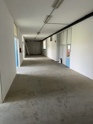 Gewerbeimmobilie mieten in Ried im Innkreis – 250 m², € 1.689