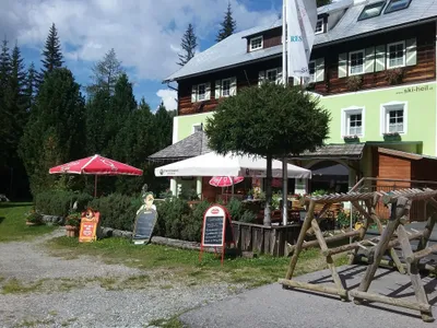 18-Zimmer-Gewerbeimmobilie kaufen in Spittal an der Drau – 670 m², € 1.090.000 – Bild 1 von 18