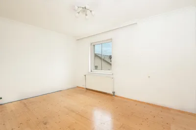 6-Zimmer-Haus kaufen in Wiener Neustadt – 111 m², € 399.000 – Bild 9 von 14